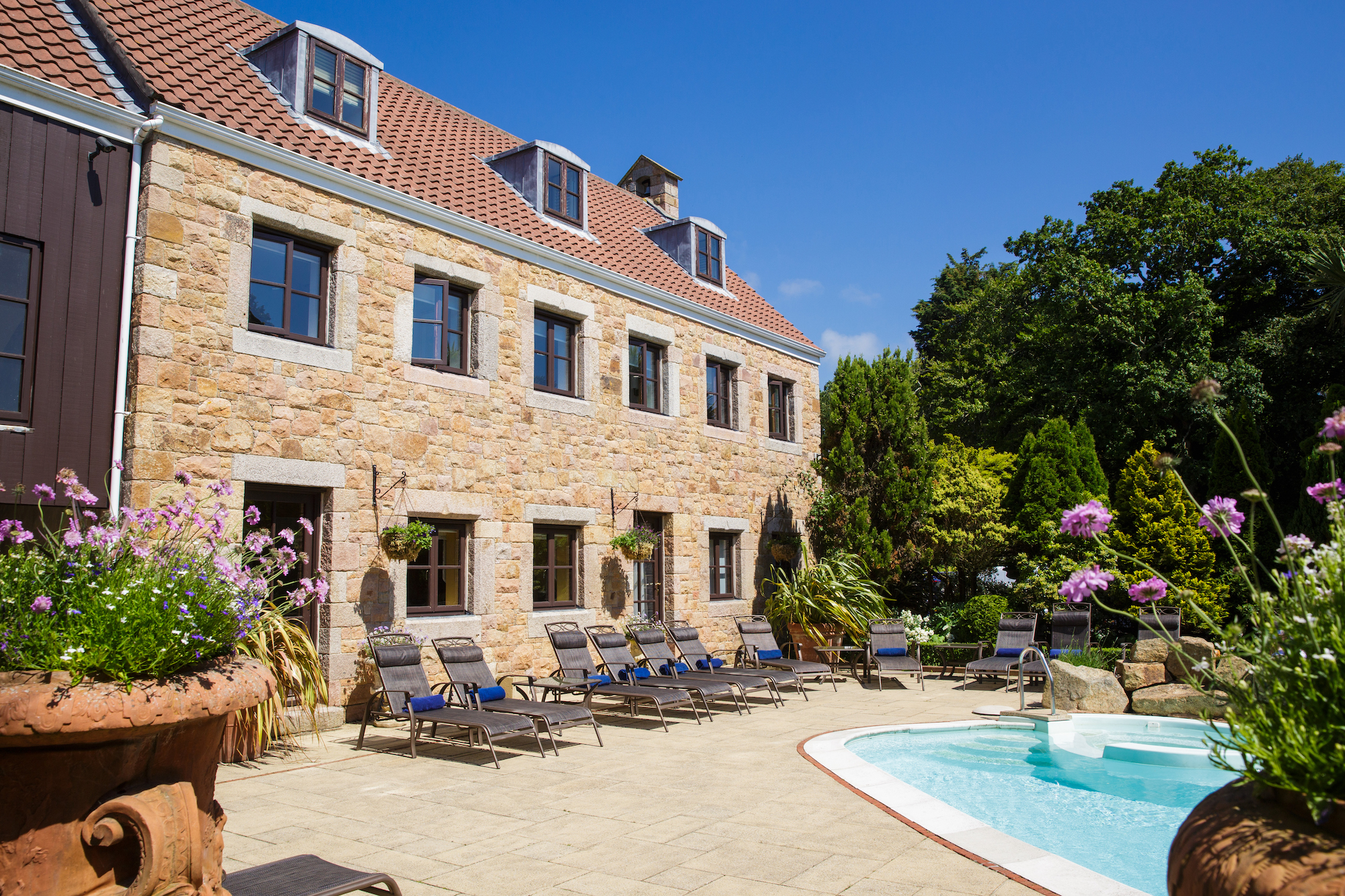 3 nights at Greenhills in Jersey with car hire